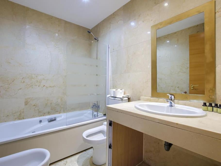 Ferienwohnung Dobo Madrid Bercial Getafe Exterior foto